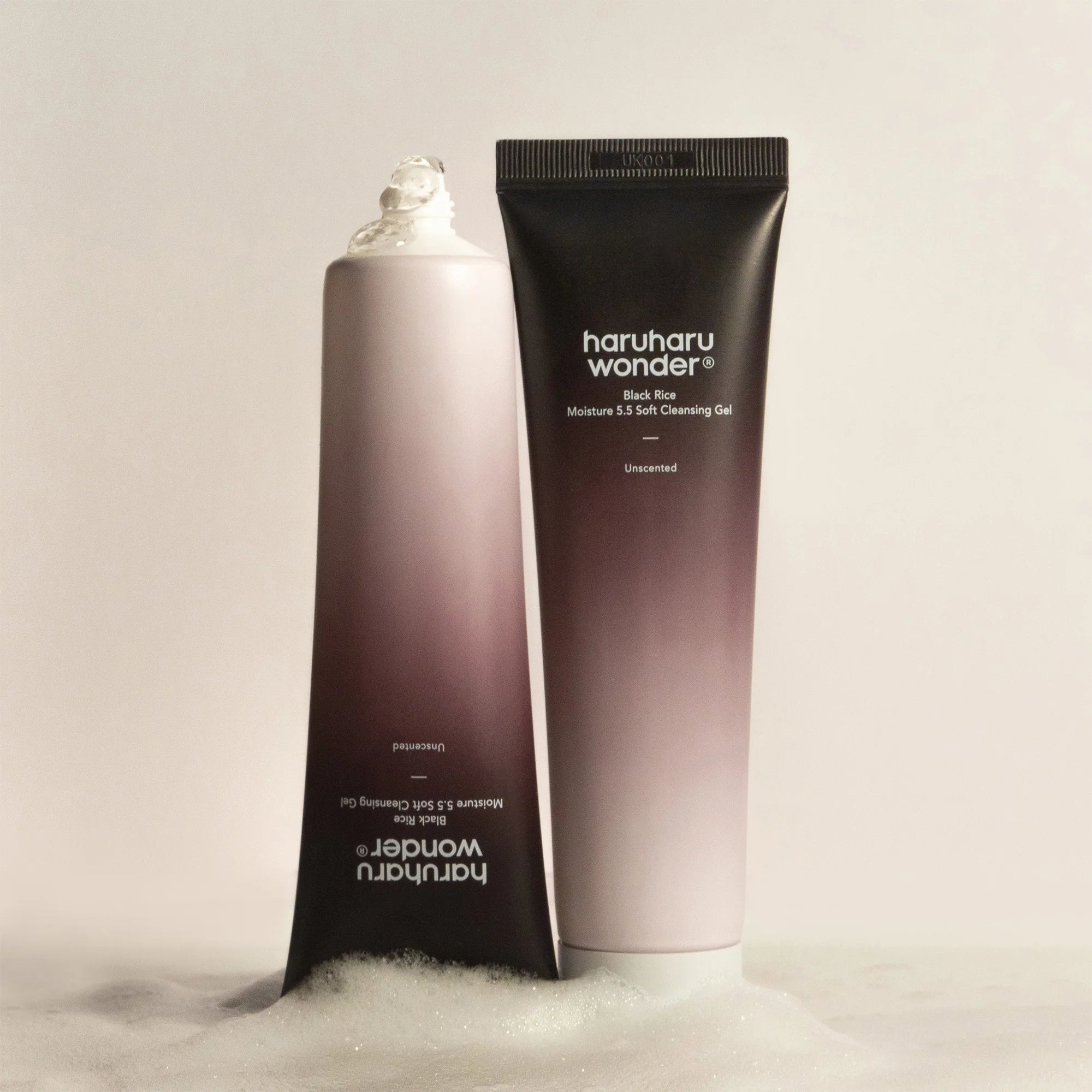 Haruharu Wonder Black Rice Moisture 5.5 Soft Cleansing Gel 100ml - JINAE